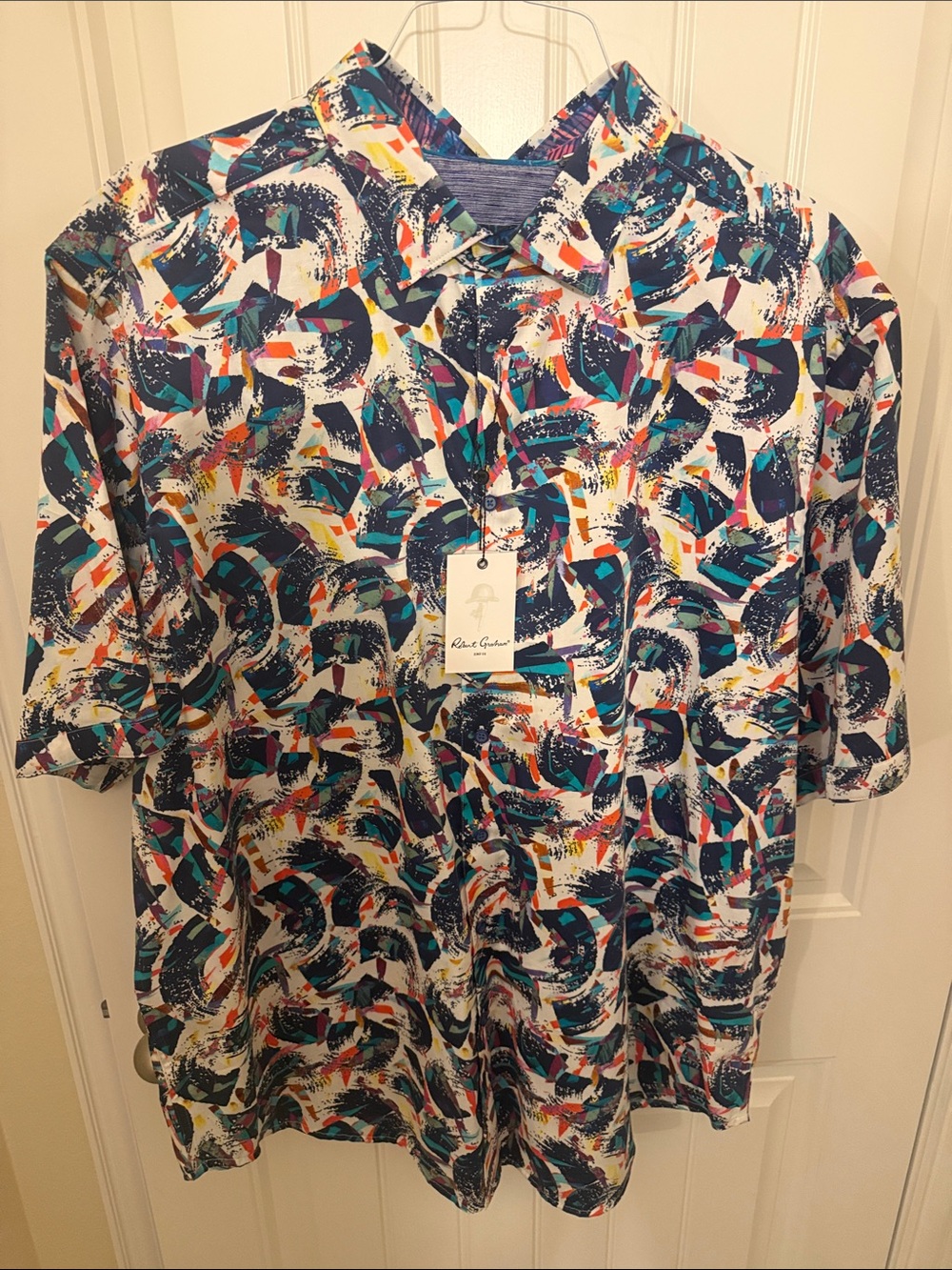 Robert Graham Men’s Multi-Color Short Sleeve Shirt - Coastal Brushstroke Print